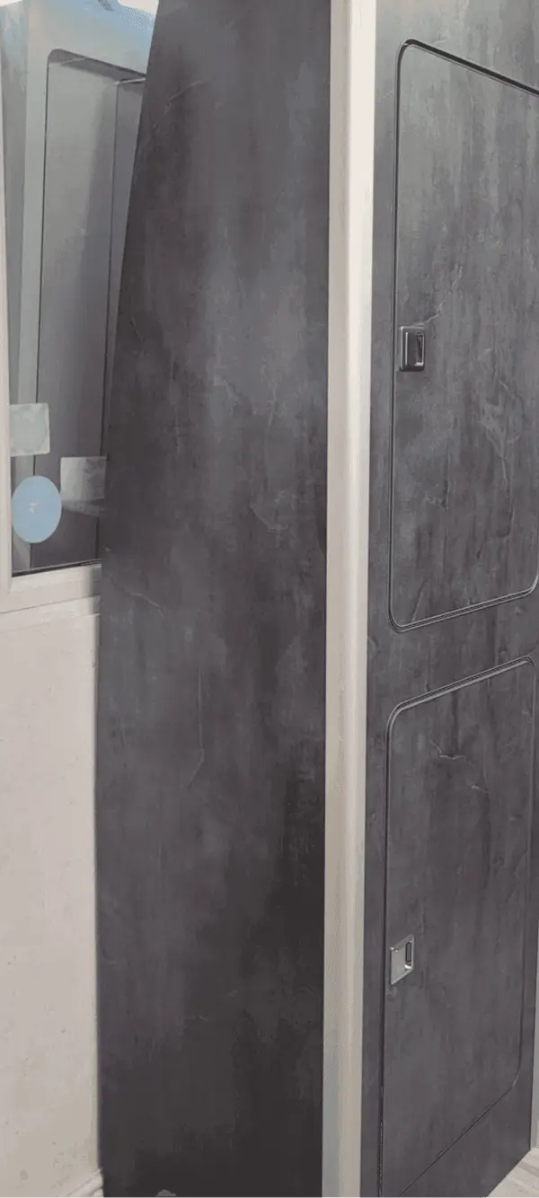 Full Length Cupboard thumbnail 2